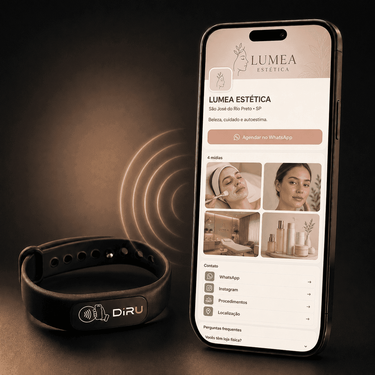 Pulseira NFC DiRU ao lado de uma vitrine digital para clínica de estética